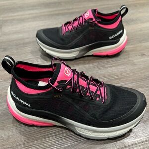Scarpa Golden Gate ATR Black Pink Hiking Trail Athletic Running Sneakers
